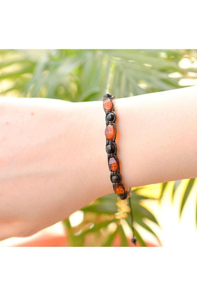 Taş Sandığı Macrame Drop Amber Bracelet