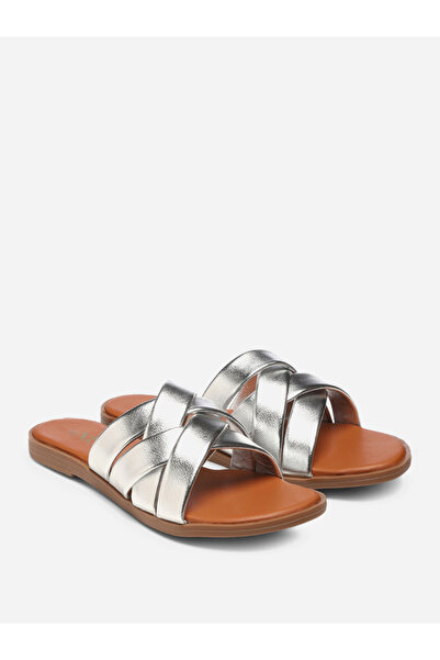 GNIST By Styli Metallic Strap Flat Sandals