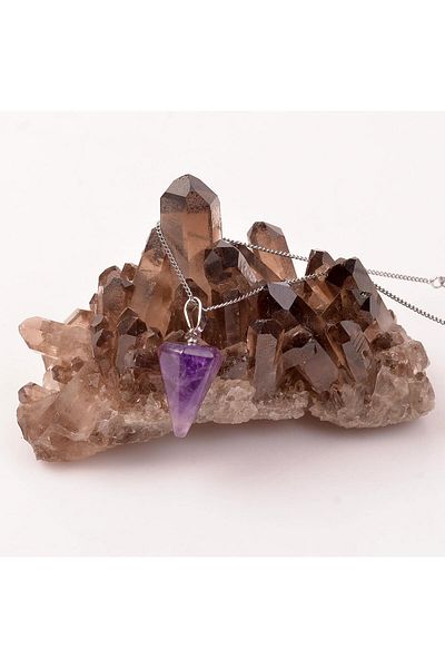 Taş Sandığı Amethyst Stone Cone Necklace