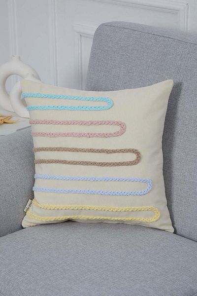 Aisha's Design غطاء وسادة ملون بتفاصيل محبوكة - K-283