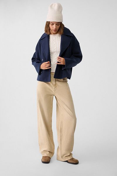 Stradivarius Short double-breasted coat