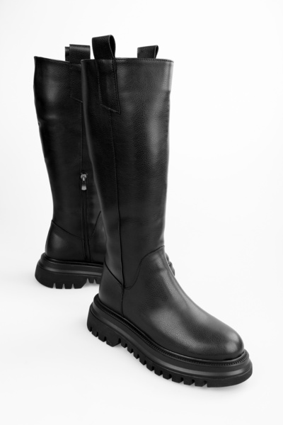 Shoeberry Dámské černé kožené kozačky na zip se silnou podrážkou Petol