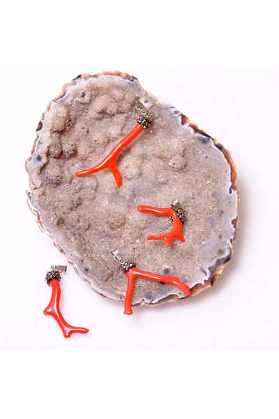 Taş Sandığı Unpainted Branch Coral Stone Necklace