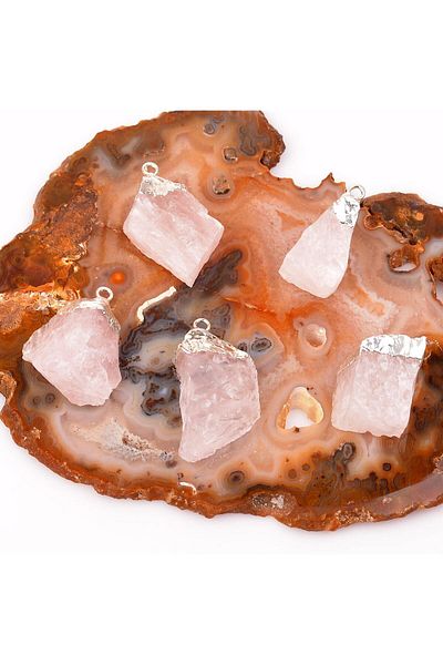 Taş Sandığı Raw Pink Quartz Stone Necklace - Unshaped Necklace