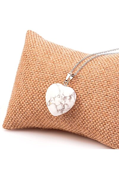 Taş Sandığı قلادة على شكل قلب من حجر هاولايت