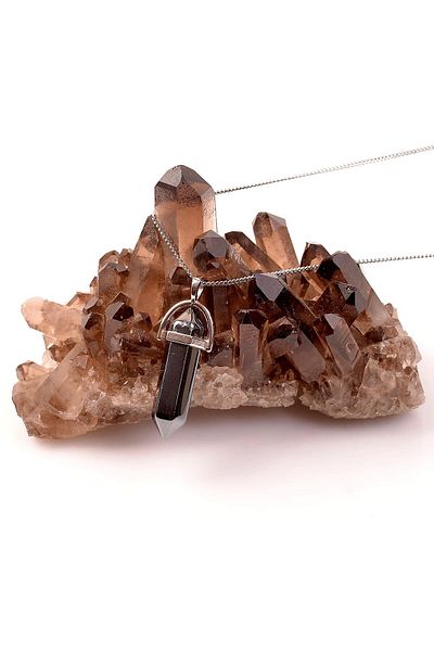 Taş Sandığı Hematite Stone Pile Necklace