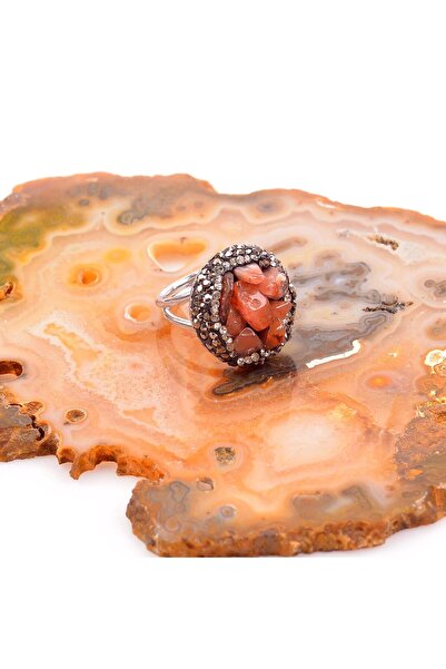 Taş Sandığı Akik Taşı Ayarlamalı Yüzük