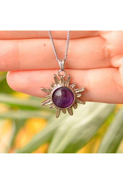 Taş Sandığı Amethyst Stone Sun Necklace