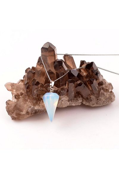Taş Sandığı Synthetic Moonstone Cone Necklace