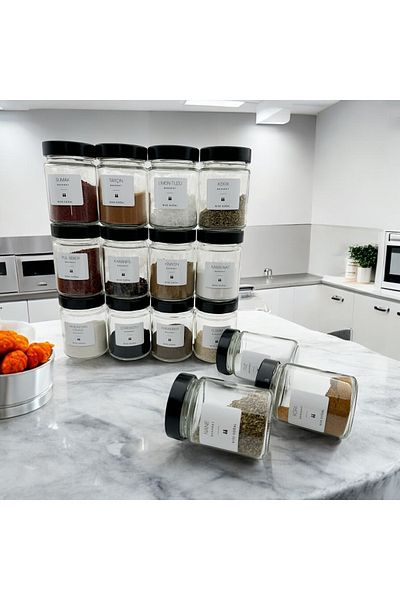 zezedesing 350Cc Spice Rack Set - 15 Pieces Black Lids