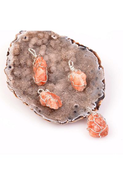 Taş Sandığı Raw Sun Stone - Wire Wrapped Necklace