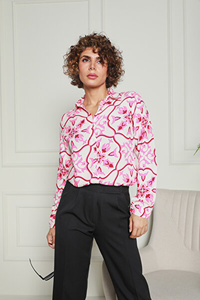 Butik Kadın Desenli Pembe Viskon Gömlek