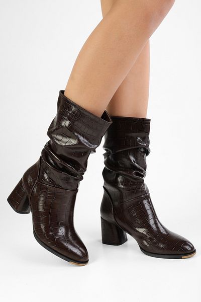 Shoeberry Γυναικείες μπότες Nollie Brown Crocodile με τακούνι
