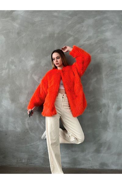 Borceelle Plush Coat