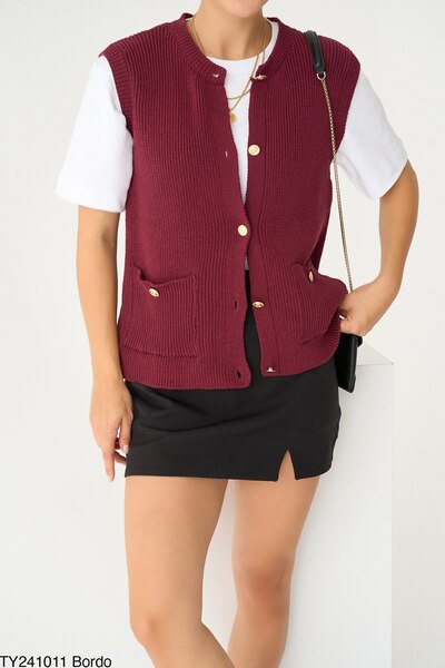 OzBeauty Жіночий трикотажний жилет з коміром-стійкою від Tatiana