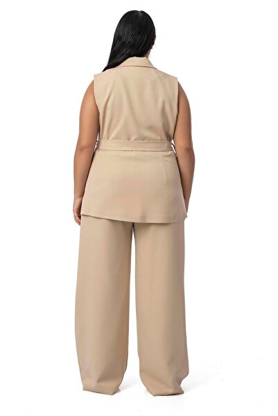 DISENTIS MODEST Large Size Double-Breasted Vest Trousers Beige Color Double Set