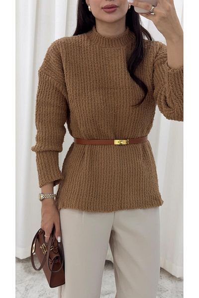 HAZELANNA Short Beard Milk Coffee Sweater