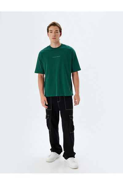 Koton Übergroßes T-Shirt aus Baumwolle mit Slogan-Aufdruck, Rundhalsausschnitt und kurzen Ärmeln
