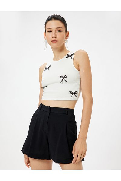 Koton X Tuba Unsal - Mini-Shorts mit Taschen Viskose-Stoff