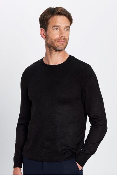Tudors Мъжки Slim Fit Slim Fit Черен трикотажен пуловер с кръгло деколте с мека текстура, който не се набива