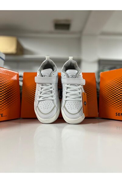 M.P. M.P. 242-2083 White Unisex Sneakers