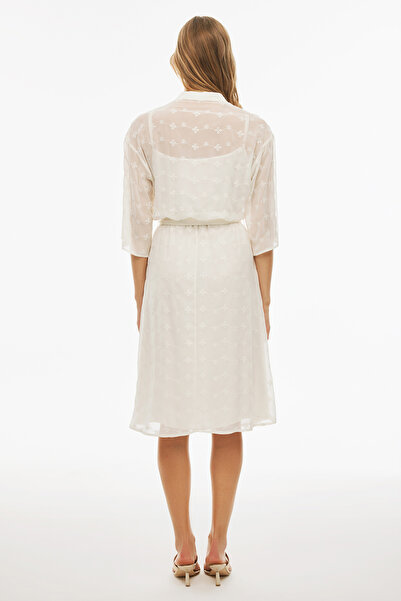 Perspective Akilas Ecru V-Neck Low Sleeve Regular Fit Dress