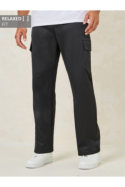 Styli Woven Relaxed Fit Pants with Cargo Pocket Detail