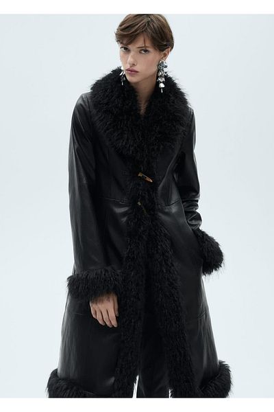 MANGO Woman Reversible fur look overcoat
