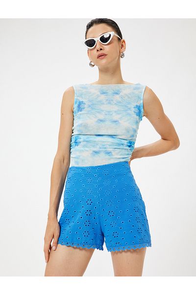 Koton Pantaloni scurți mini feston