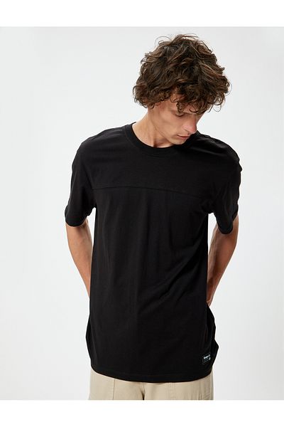 Koton Βαμβακερό κοντομάνικο μπλουζάκι - Crew Neck, Retting Detail ετικέτα