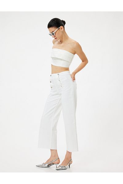 Koton Sandra Jeans - Weites Bein, kurze Jeans mit Knopfleiste und Standardbund