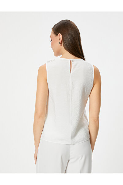 Koton Round Neck Viscose Sleeveless Blouse - Pearl Detail