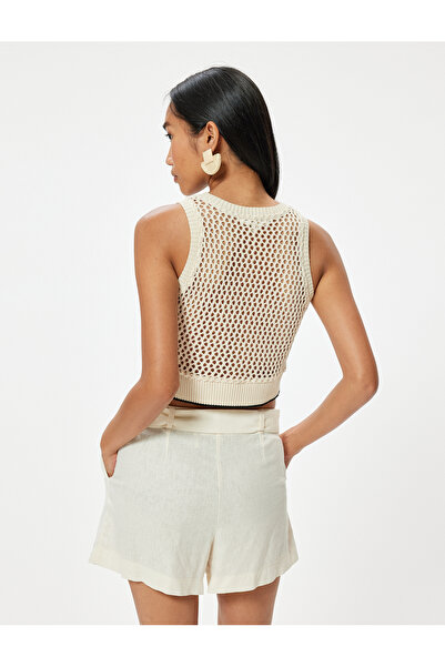 Koton Sleeveless Crop Crochet - Round Neck with Floral Applique