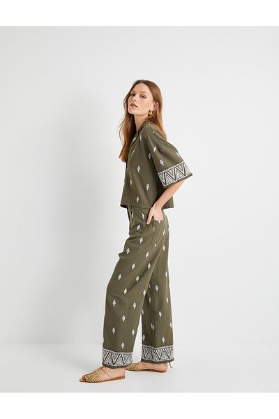 Koton Palazzo-Hose mit ethnischer Stickerei - Normale Taille