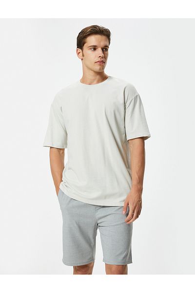 Koton Chino-Shorts im Slim Fit – Schnürung in der Taille und Taschendetail