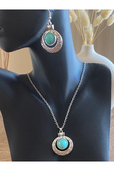 Store Retro Metal Working Blue Stone Vintage Necklace Earring Set