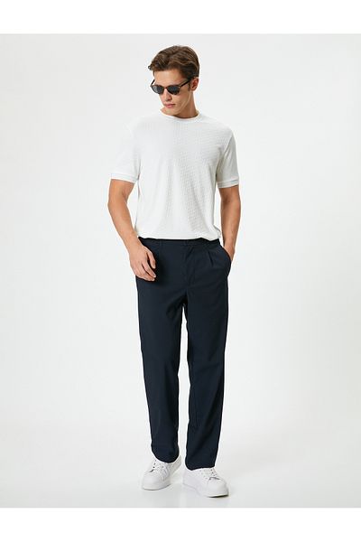 Koton T-Shirt με υφή - Ελαστική άκρη, κοντό μανίκι, λαιμόκοψη, κανονική εφαρμογή