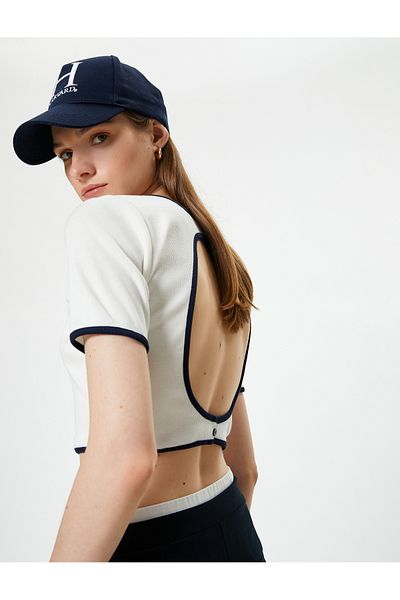 Koton Slim Fit Crop T-Shirt - Short Sleeve, Crew Neck, Camisole Color Contrast