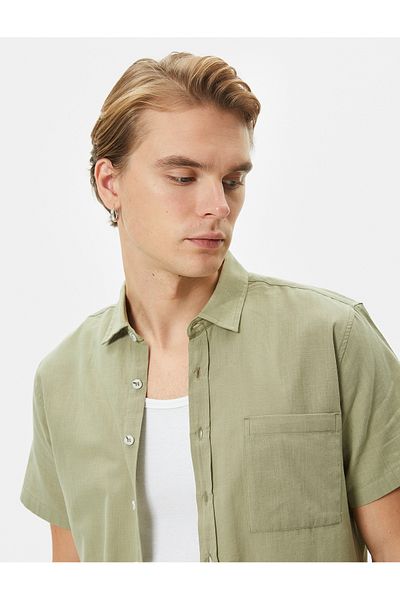 Koton Kurzarmhemd Slim Fit Klassischer Kragen Geknöpftes Taschendetail