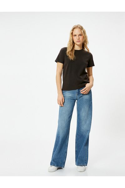 Koton Basic T-Shirt Kurzarm Rundhals Standardschnitt Baumwolle