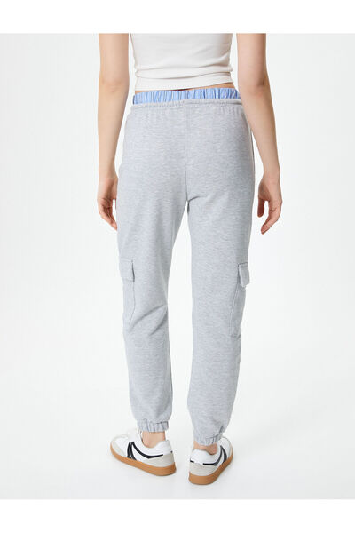 Koton Jogger Cargo Sweatpants mit doppeltem Taillendetail und Farbkontrast