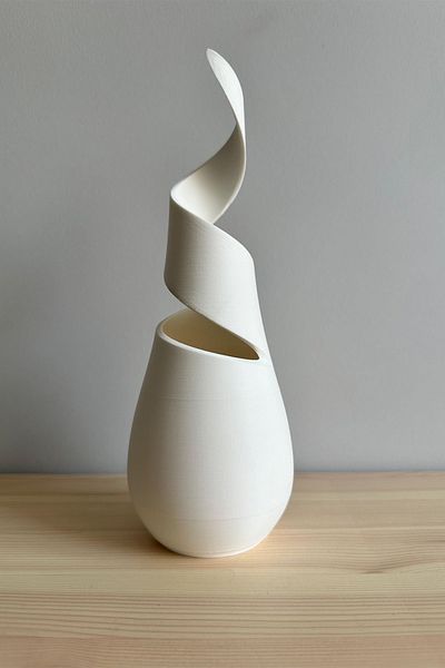 Printartz Spiral Vase Decorative Modern Simple Stylish Minimal