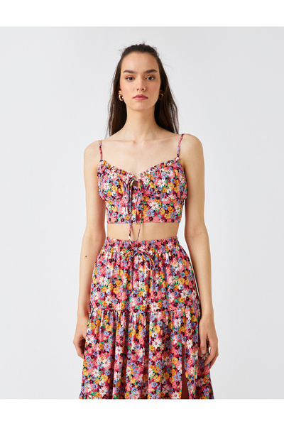 Koton Crop Athlete με λουράκι και λεπτομέρεια γραβάτα