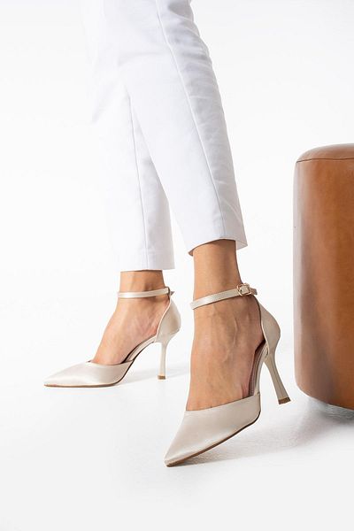 PARİS Stiletto de damă bej cu vârf ascuțit