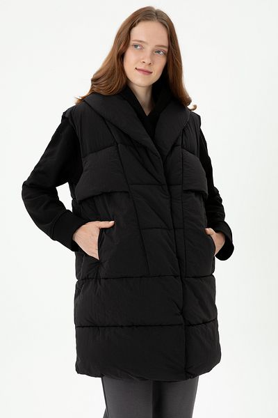 U.S. Polo Assn. Women's Black Vest 50270656 -Vr046