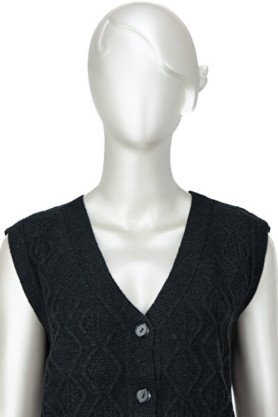 Oppland Жіночий класичний вовняний жилет з двома кишенями, зручний крій, повний фасон, застібка спереду, не пушиться, етнічний