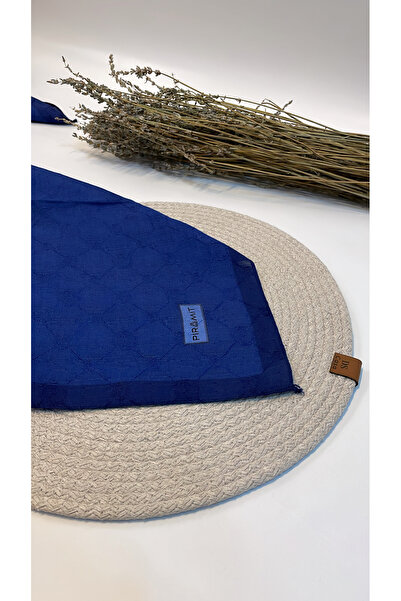 Onur وشاح مربع بنمط مونوغرام - ماركة هرمية، حافة مضادة للانزلاق، متجر أزياء