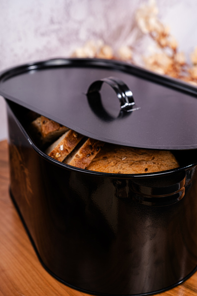 Skygo Cool Black Metal Lid Bread Holder - 32X14 cm Bread Storage Box - Durable and Stylish Design"