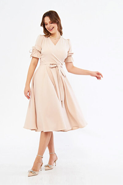 RURIS Kadın Krem Kısa Kollu Kruvaze Yaka Kuşaklı Midi Boy Abiye Mezuniyet Elbisesi