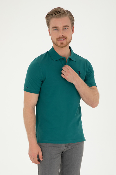 U.S. Polo Assn. تي شيرت رجالي أساسي باللون الأخضر الداكن 50279581 -VR101